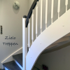 Zweifarbige Treppen